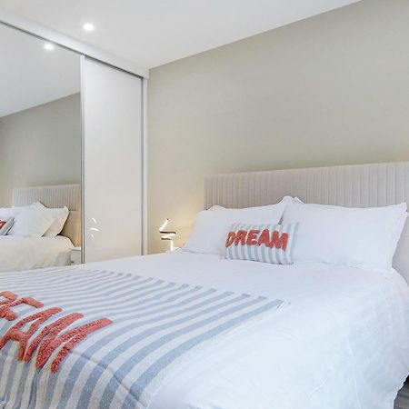 Seaview Lodge Apartment 'Sleeping 4 Guests' Rockstown Exterior foto