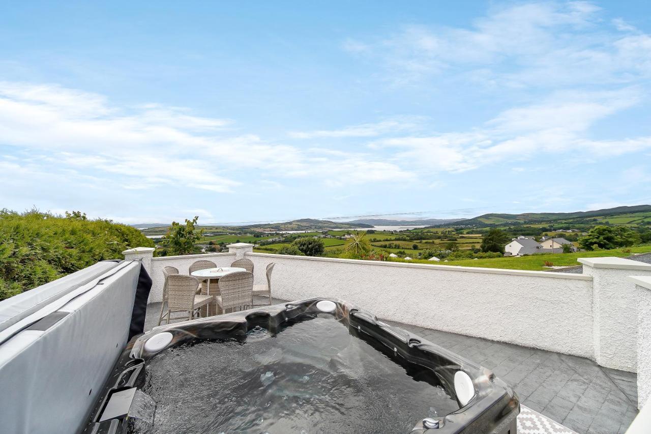 Seaview Lodge Apartment 'Sleeping 4 Guests' Rockstown Exterior foto